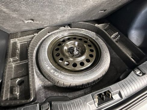 Used 2021 Ford Escape SEL AWD/4WD image 11