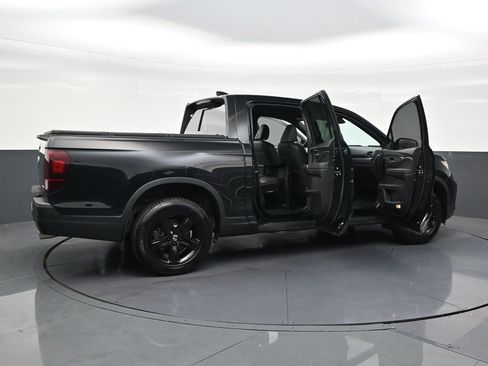 Used 2023 Honda Ridgeline Black Edition image 29