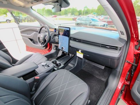 New 2024 Ford Mustang Mach-E Select w/ Comfort Package Lite image 16