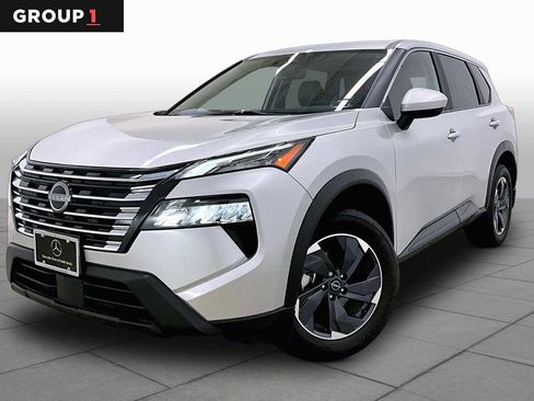 Used 2024 Nissan Rogue SV FWD image 1