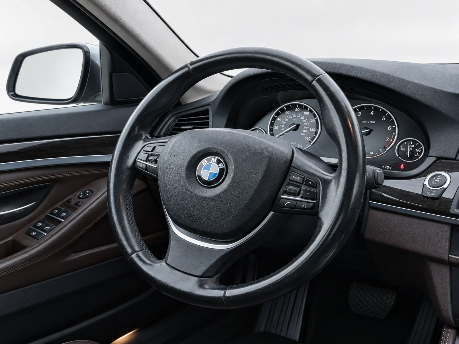 Used 2015 BMW 535i xDrive Sedan AWD/4WD image 26