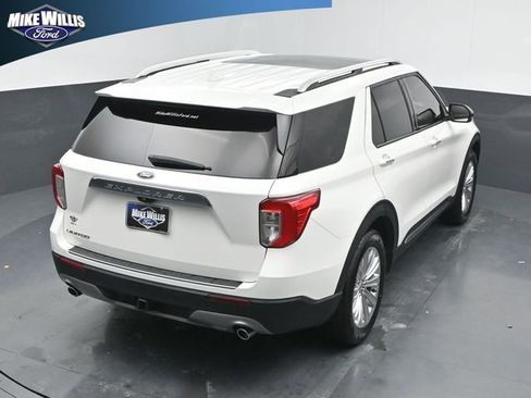Used 2022 Ford Explorer Limited w/ Limited Technology Package image 15