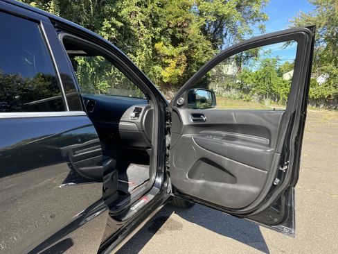 Used 2019 Dodge Durango R/T w/ Trailer Tow Group IV image 8