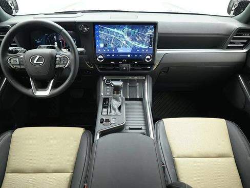 Used 2025 Lexus GX 550 w/ Accessory Package (CT) AWD/4WD image 20