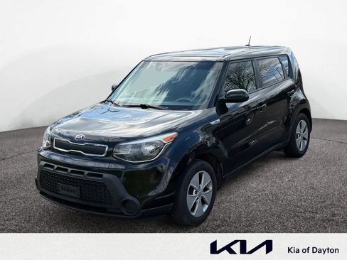 Used 2016 Kia Soul FWD image 1