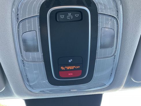 Used 2025 Hyundai Kona SEL image 28