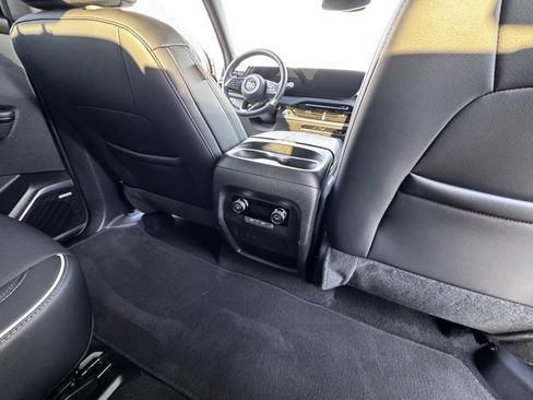 Used 2025 Buick Enclave Preferred image 12