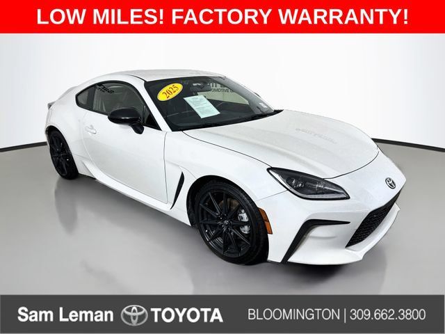 Used 2025 Toyota GR86 Premium w/ ALL Weather Mat Package (TMS) RWD image 1