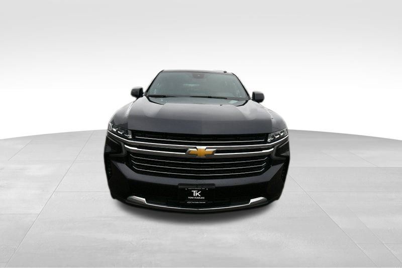 Used 2024 Chevrolet Suburban LT AWD/4WD image 11