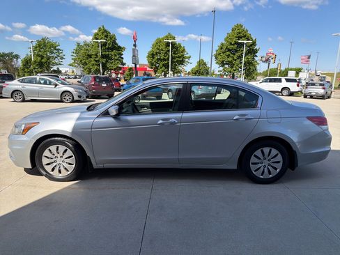 Used 2012 Honda Accord LX image 5