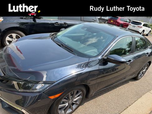 Used 2020 Honda Civic EX image 1