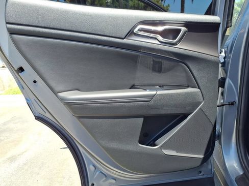 Certified 2023 Kia Sportage EX FWD image 21