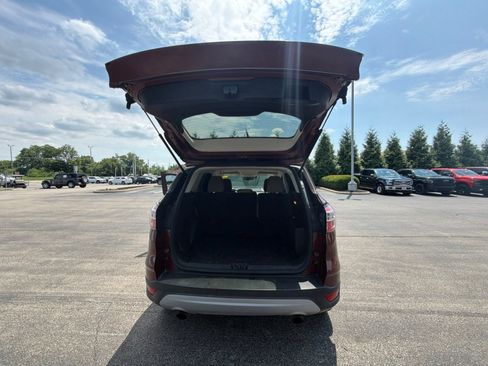 Used 2018 Ford Escape SE AWD/4WD image 21