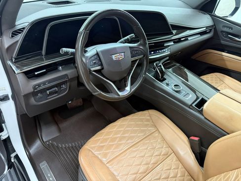 Used 2021 Cadillac Escalade Sport w/ Driver Assist Tech Package image 36