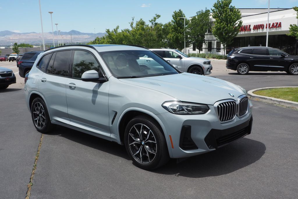 Used 2023 BMW X3 sDrive30i w/ M Sport Package RWD image 9