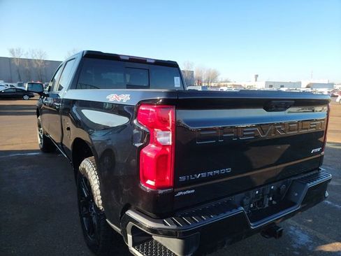 Used 2025 Chevrolet Silverado 1500 RST w/ Convenience Package II image 11