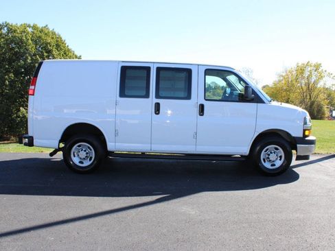 Used 2023 Chevrolet Express 2500 w/ Driver Convenience Package image 2