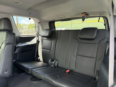 Used 2019 GMC Yukon SLT AWD/4WD image 10