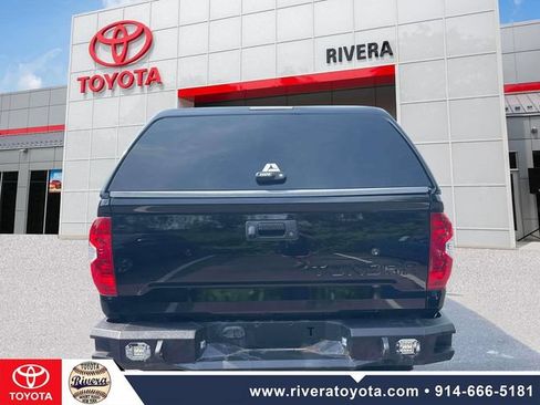 Used 2019 Toyota Tundra Limited w/ Limited Premium Package AWD/4WD image 8