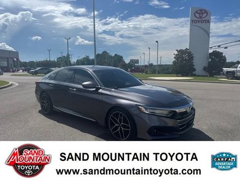 Used 2022 Honda Accord Touring image 1