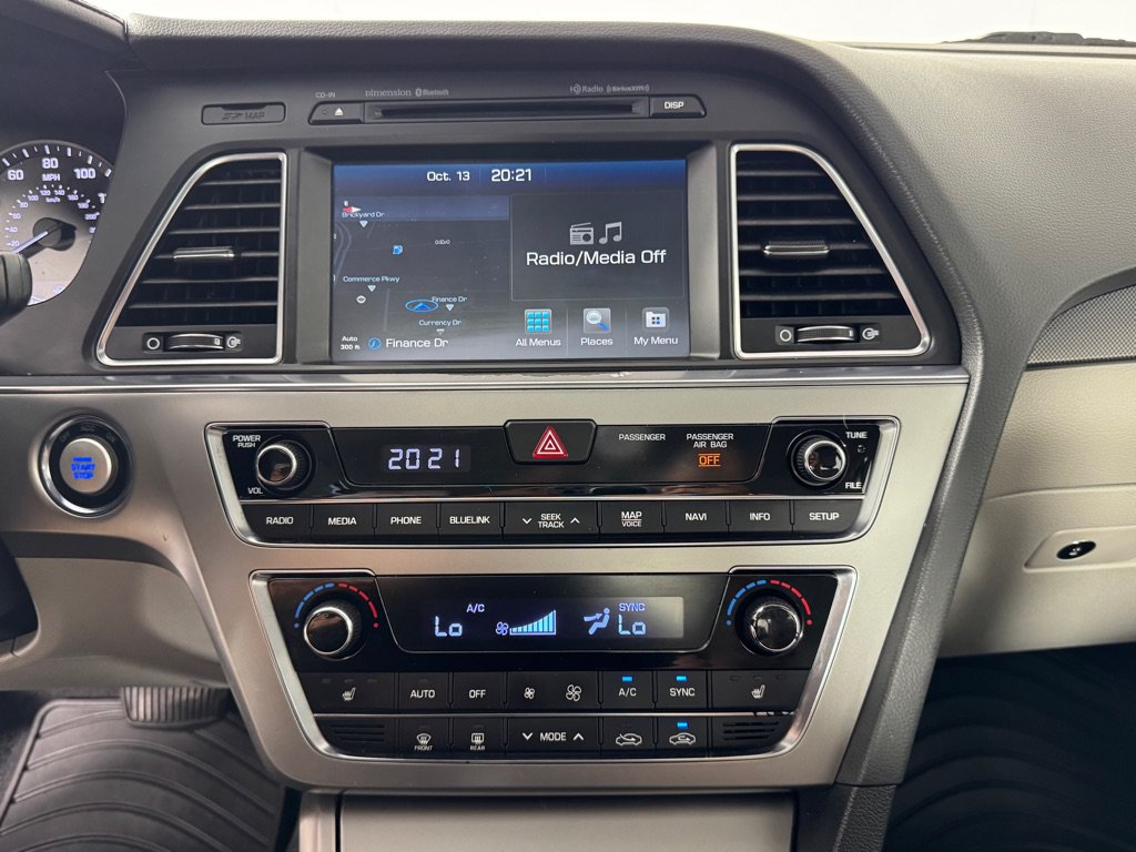 Used 2016 Hyundai Sonata Sport w/ Option Group 03 FWD image 14