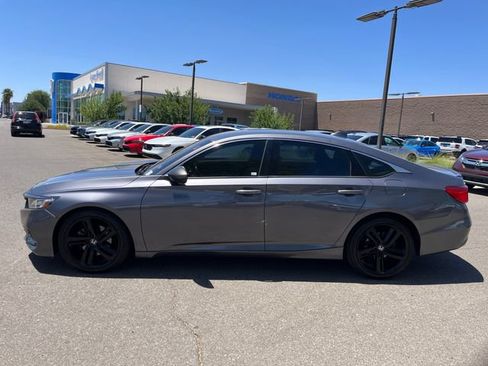 Used 2018 Honda Accord Sport image 16