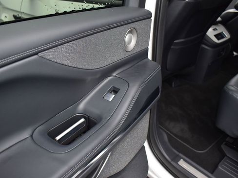 New 2025 Lincoln Navigator L Reserve w/ Jet Appearance Package image 15