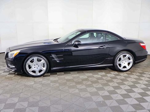Used 2013 Mercedes-Benz SL 550 w/ Premium Pkg image 18