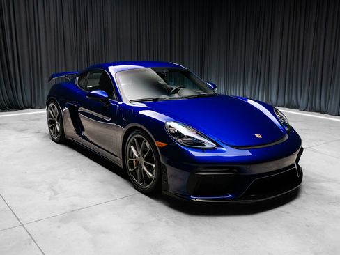 Used 2021 Porsche 718 Cayman GT4 RWD image 14