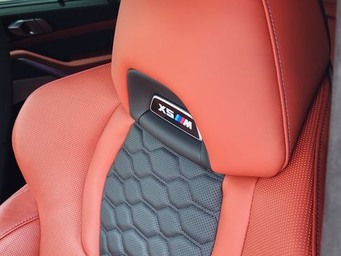 Used 2025 BMW X5 M Competition w/ Executive Package AWD/4WD image 14