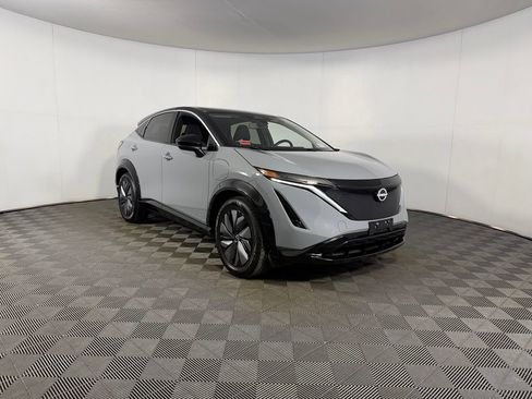 Used 2023 Nissan Ariya FWD image 5