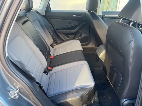 New 2026 Volkswagen Jetta SE FWD image 25