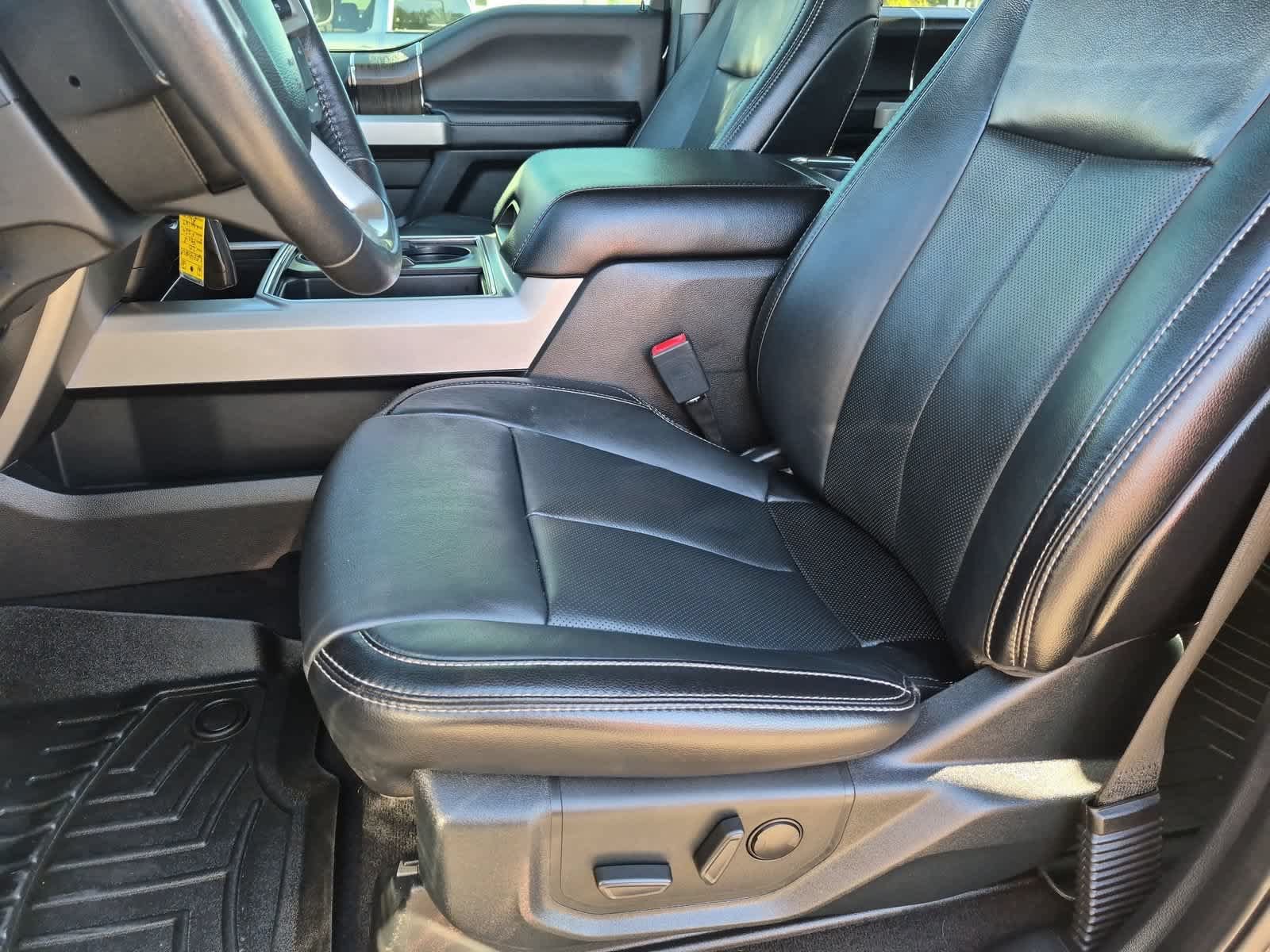 Used 2020 Ford F250 Lariat AWD/4WD image 16