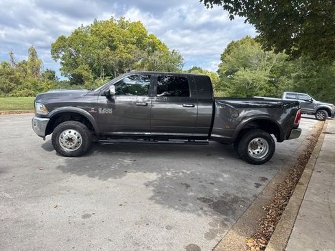 Used 2017 RAM 3500 Laramie image 4