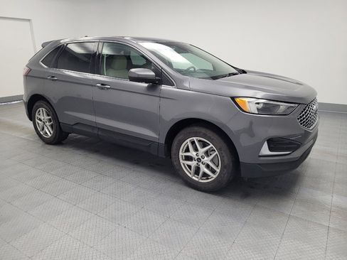 Used 2023 Ford Edge SEL image 11