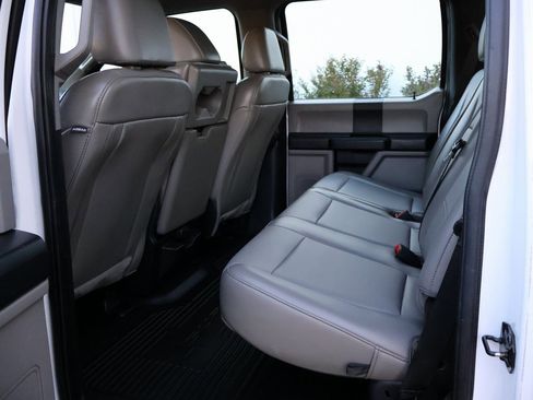 Used 2020 Ford F250 XL w/ Power Equipment Group image 20