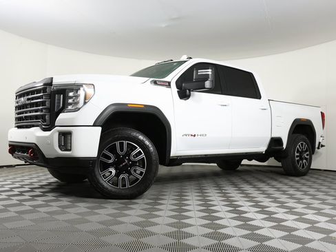 Used 2022 GMC Sierra 2500 AT4 w/ AT4 Preferred Package image 1