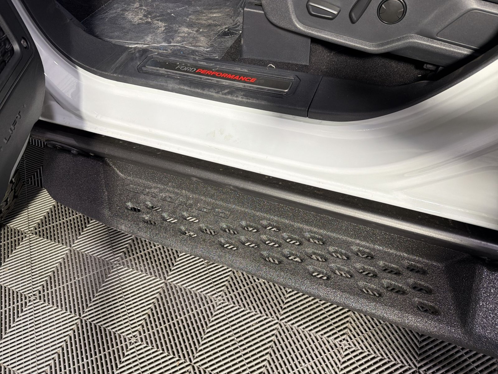 New 2026 Ford Bronco Raptor w/ Interior Carbon Fiber Pack AWD/4WD image 26