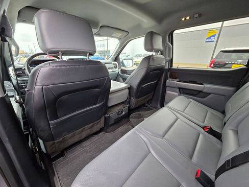 Used 2022 Ford F150 Lariat w/ Equipment Group 501A Mid image 15