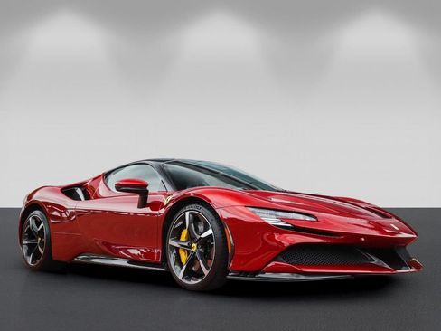 Certified 2022 Ferrari SF90 Stradale AWD/4WD image 31