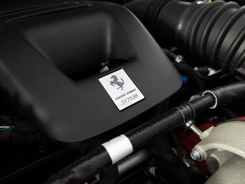 Used 2025 Ferrari Purosangue image 54