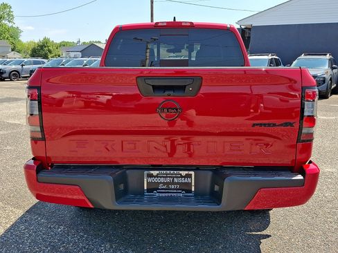 Certified 2024 Nissan Frontier PRO-4X w/ Off-Road Protection Package AWD/4WD image 5