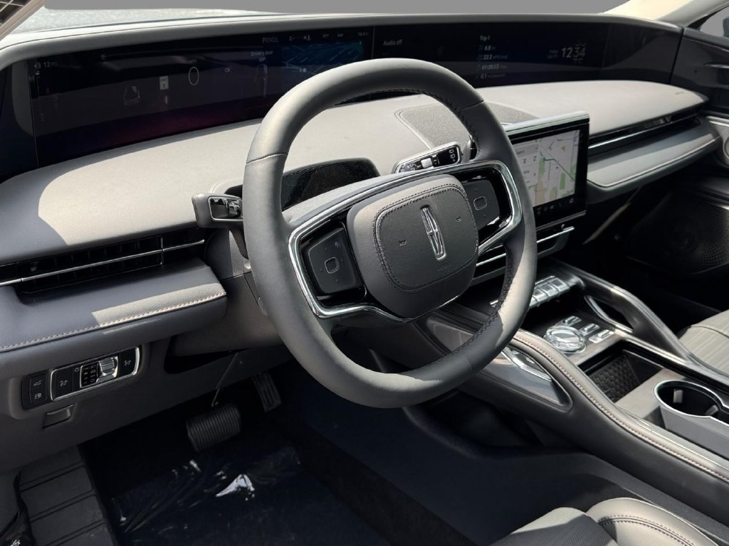 New 2026 Lincoln Nautilus Reserve AWD/4WD image 21