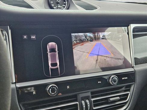 Used 2022 Porsche Macan GTS image 14