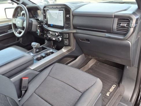 Used 2024 Ford F150 XLT w/ XLT Black Appearance Package AWD/4WD image 12