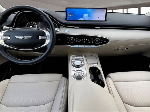 Used 2025 Genesis GV70 2.5T image 7