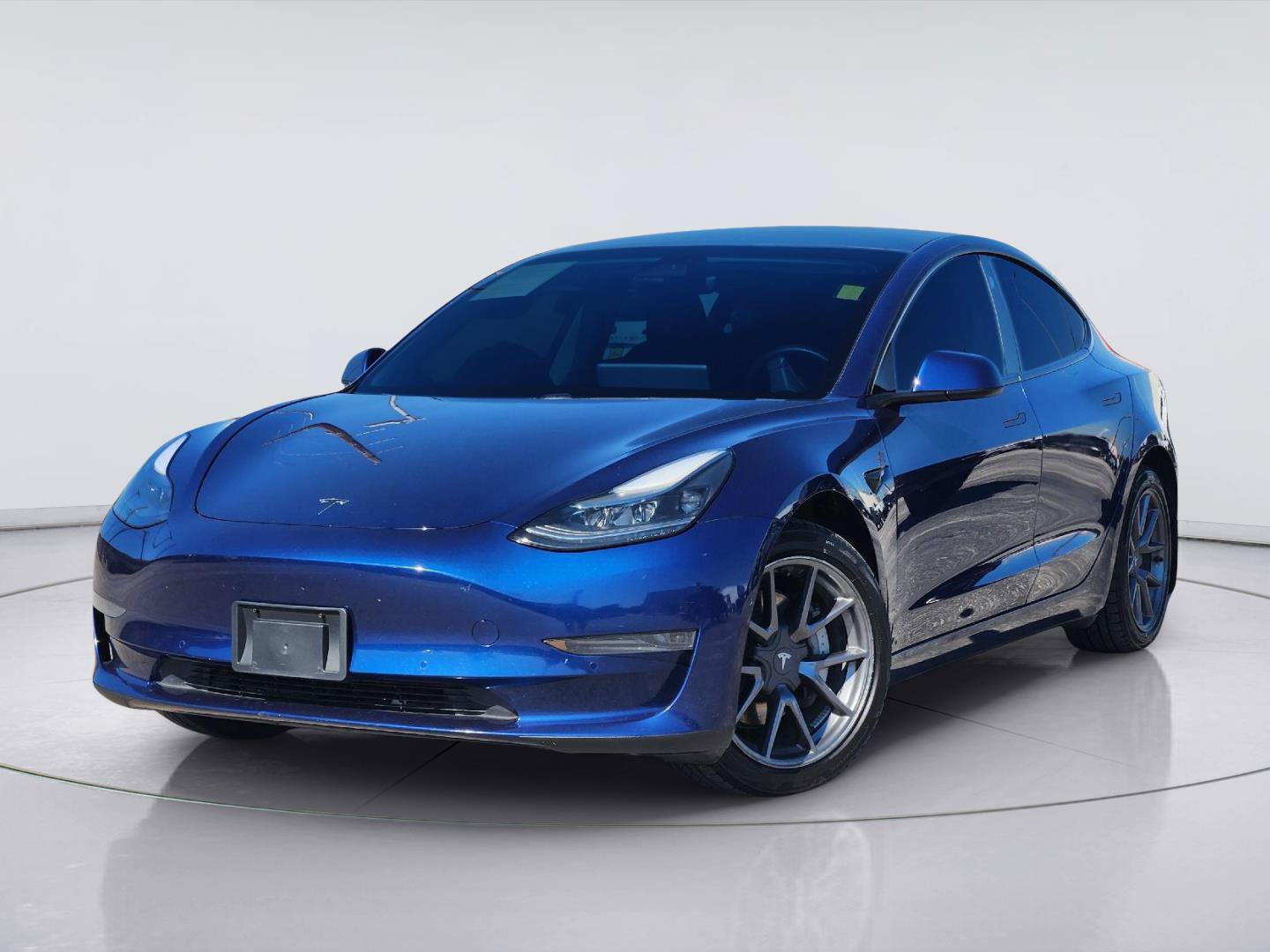 Used 2021 Tesla Model 3 Standard Range Plus RWD image 1