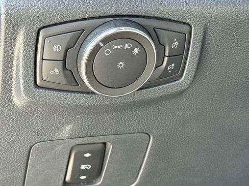 Used 2022 Ford F350 Lariat w/ Lariat Value Package AWD/4WD image 22
