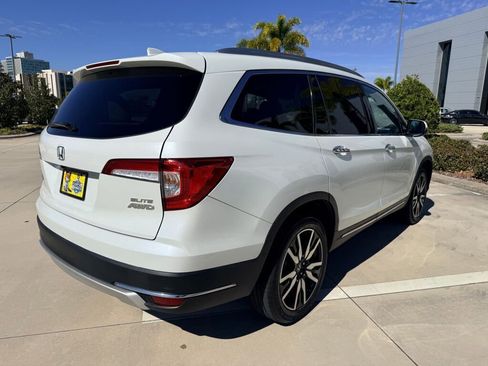Used 2020 Honda Pilot Elite image 3