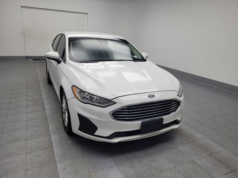 Used 2020 Ford Fusion SE image 14